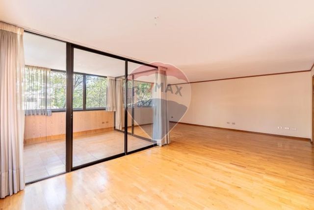 Amplio y familiar  2 terrazas 3d + pieza servicio