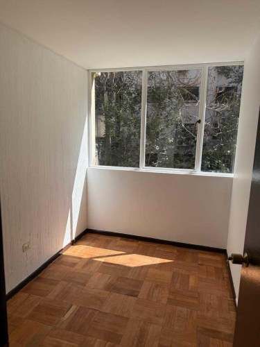 Amplia Oficina en Providencia (120630)