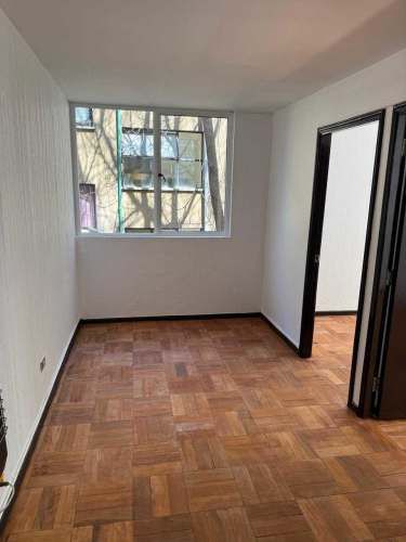 Amplia Oficina en Providencia (120630)