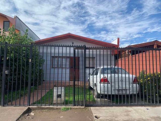 CASA EN SAN VICENTE DE PAUL 3774, MACUL
