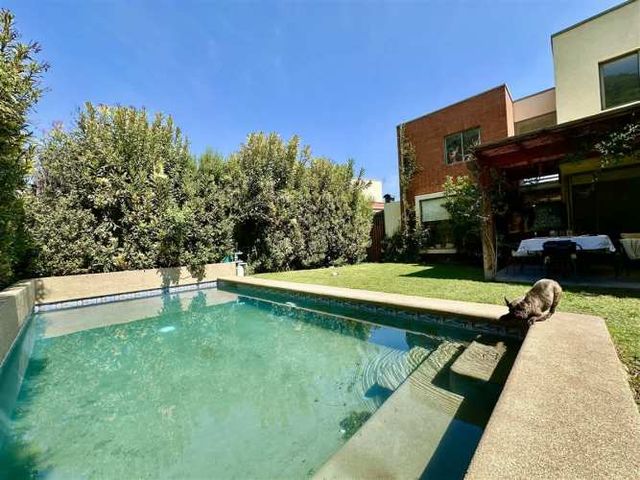 CASA Condominio de La Luz