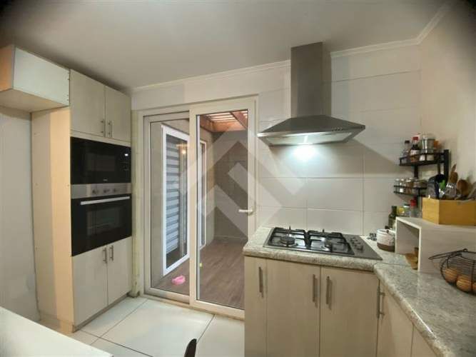 CASA Condominio Plaza Buin III/ Víctor Troncoso Muñoz