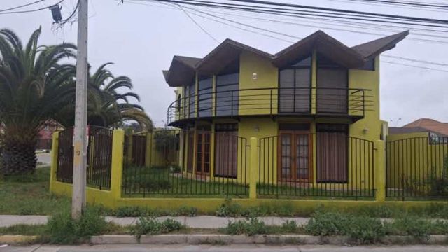 Casa ROSARIO DE PEÑUELAS