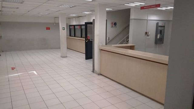 Gran oficina a pasos del metro