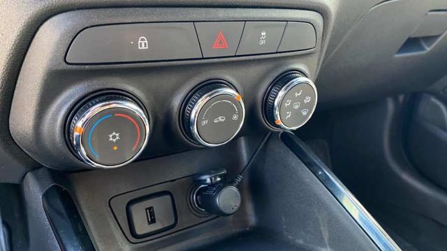 Chevrolet Onix Turbo II RS HB 1.0 (2021)