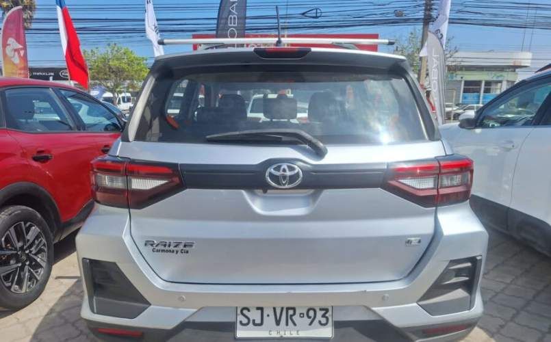 TOYOTA RAIZE E CVT 1.2 FULL AUT. AÑO 2023
