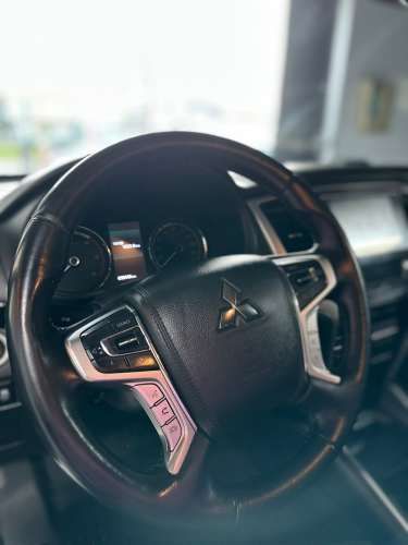 MITSUBISHI L200 DAKAR 4X4 2023