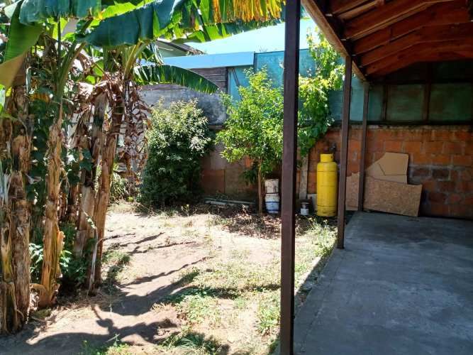 Arriendo en la Villa San Pedro.