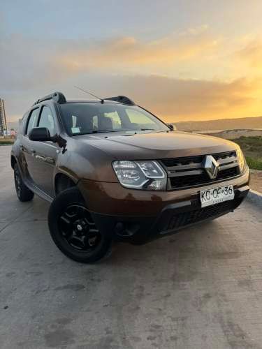 RENAULT DUSTER 4X2