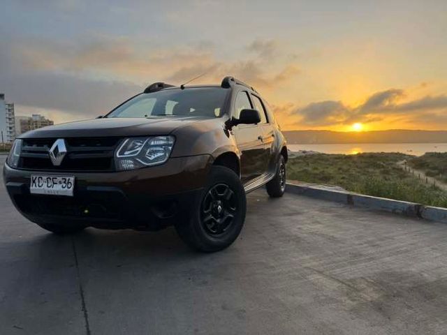 RENAULT DUSTER 4X2