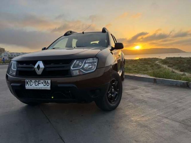RENAULT DUSTER 4X2