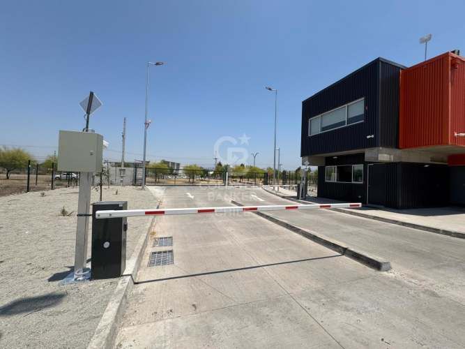 Gran bodega 2357mt2 arriendo Lampa