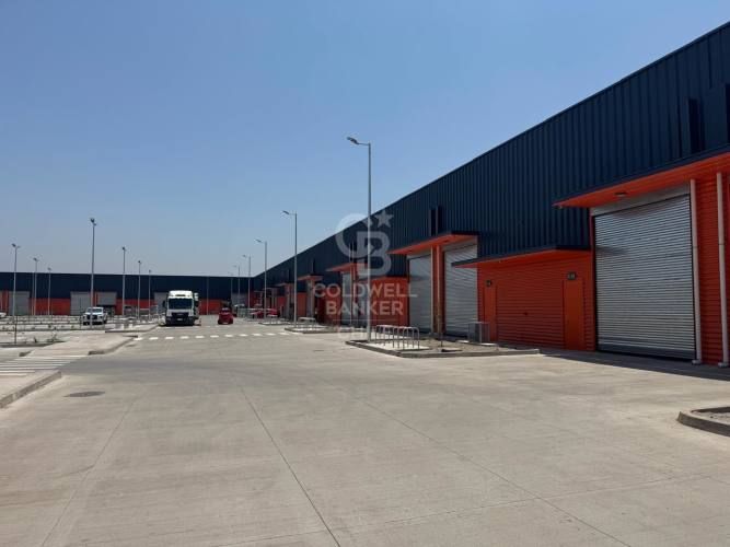 Gran bodega 2357mt2 arriendo Lampa