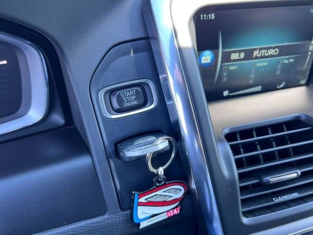 VOLVO XC60 T5 COMFORT AWD 2017