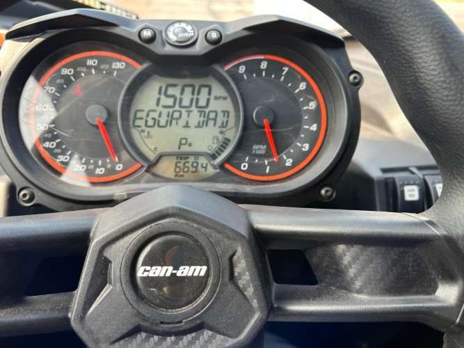 CAN-AM MAVERICK  X3 RS 2021