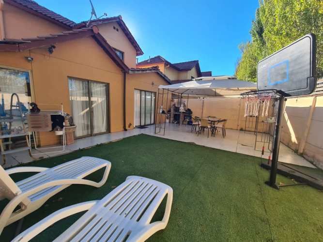 CASA Las Pircas Machalí