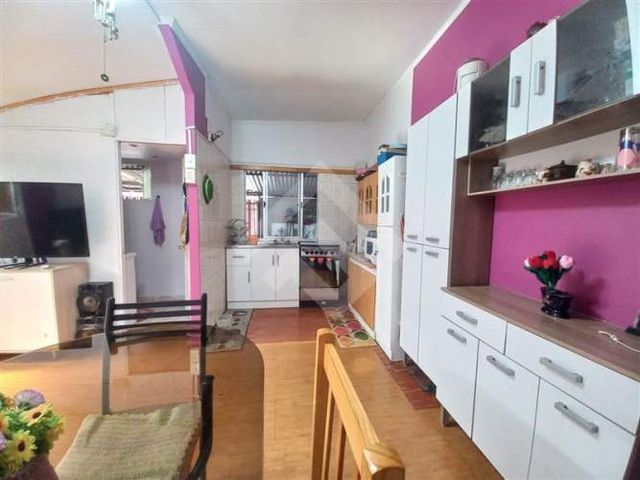 CASA Avda. Gabriela/ Creta app