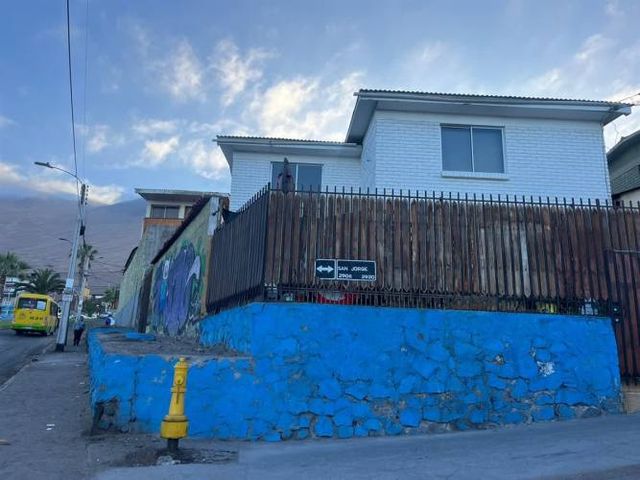 CASA Tadeo Hanke con San Jorge (a pocos metros del estadio)