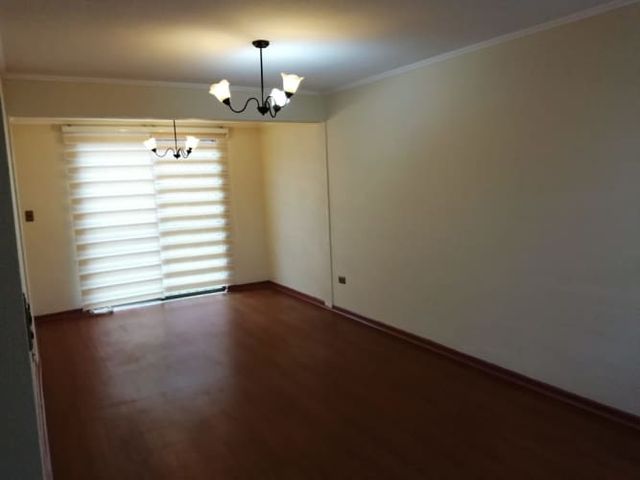 CASA SECTOR  LA ARBOLEDA LA SERENA