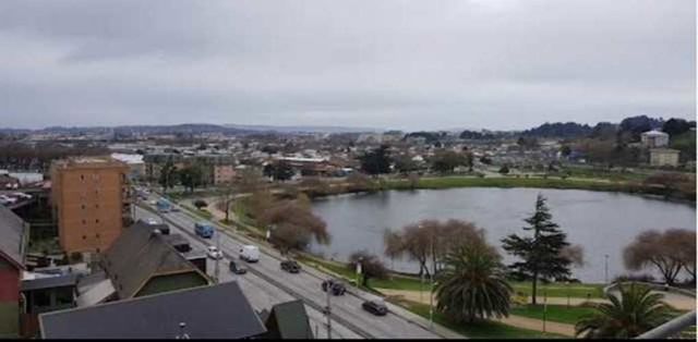 Depto a 10 min centro c/ estacionamiento  (120976)