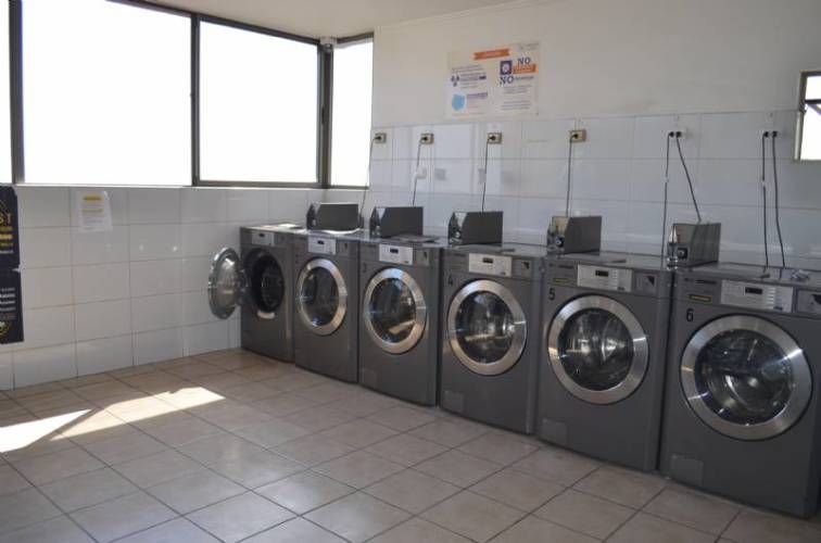 METRO STA ANA CON TERRAZA!