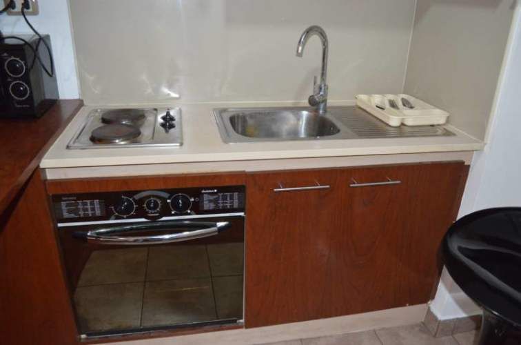 METRO STA ANA CON TERRAZA!