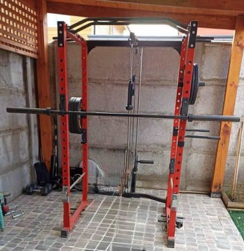 Jaula HWM con barra olímpica + discos+ accesorios poleas