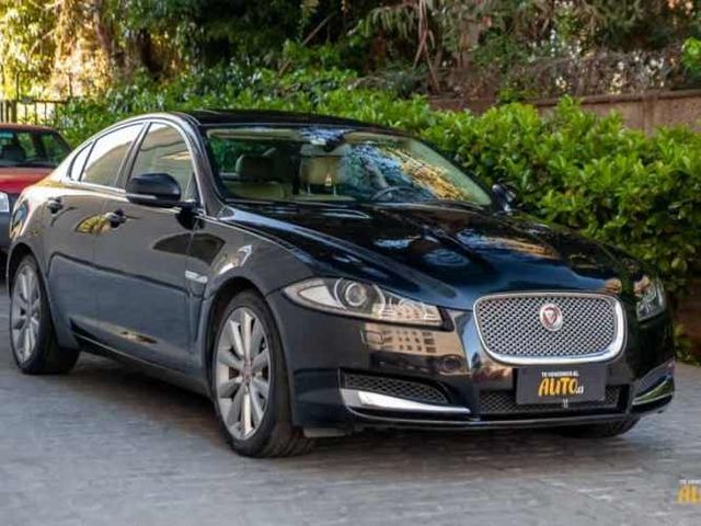 Jaguar Xf 2.0 2015