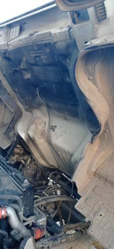 MITSUBISHI FUSO / CON FRIO.