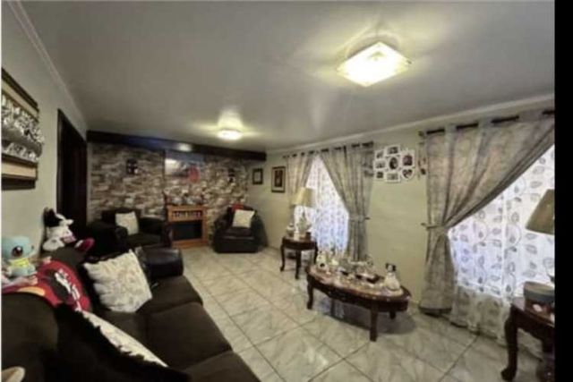 Casa, Sector Norte, 2 pisos.