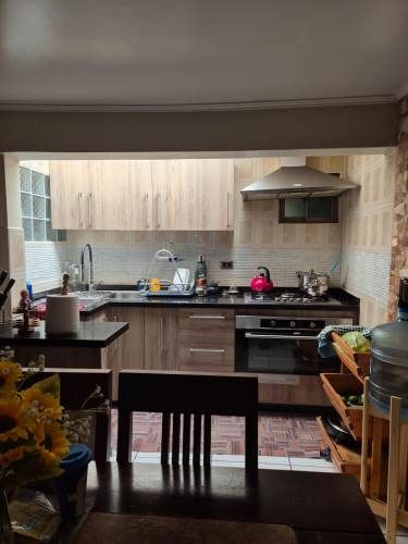 Casa, Sector Norte, 2 pisos.