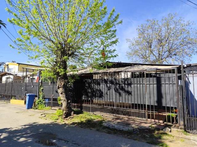 Casa en Población Cancha Rayada