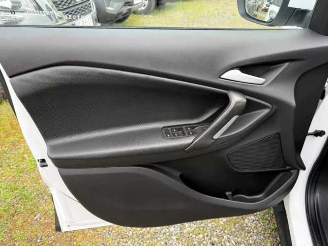 CHEVROLET TRACKER 2024