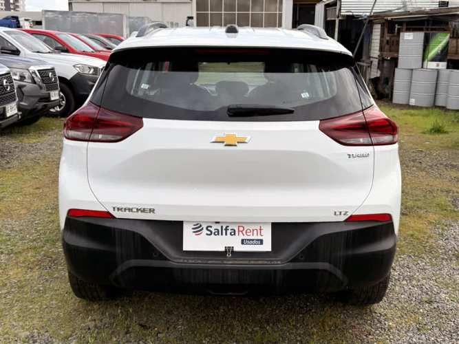 CHEVROLET TRACKER 2024