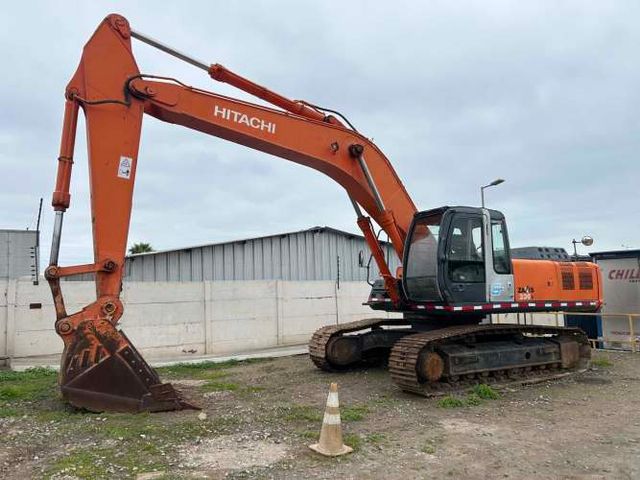 EXCAVADORA HITACHI ZX 330 AÑO 2015