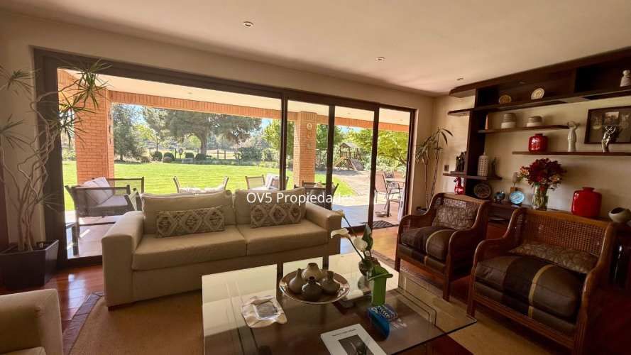 Preciosa casa Las Brisas de Chicureo (121070)