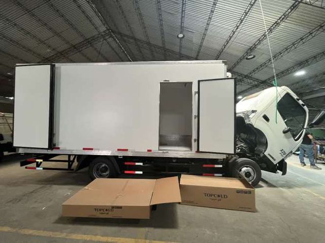 CARROCERIAS TERMICAS DE PANEL COMPLETO