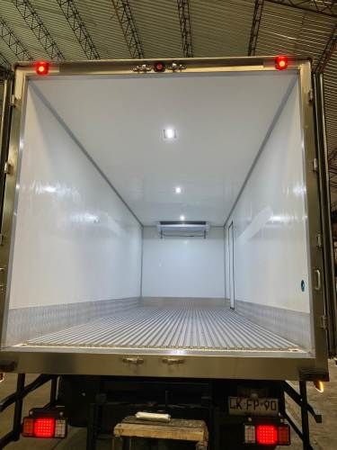 CARROCERIAS TERMICAS DE PANEL COMPLETO