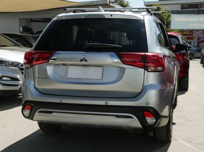 Mitsubishi Outlander 2023 Outlander 2.0 4x2  Aut.
