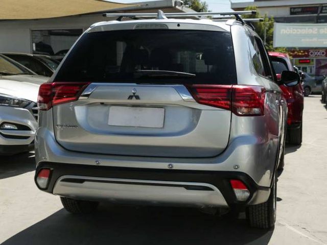 Mitsubishi Outlander 2023 Outlander 2.0 4x2  Aut.