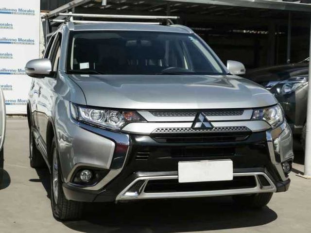 Mitsubishi Outlander 2023 Outlander 2.0 4x2  Aut.
