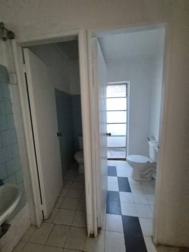 LOCAL COMERCIAL 8 oriente N° 1361