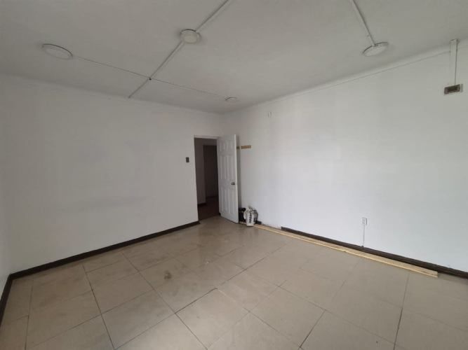 LOCAL COMERCIAL 8 oriente N° 1361