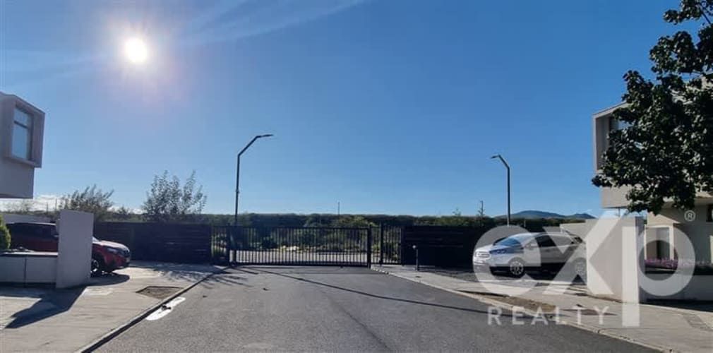 CASA Condominio Parque Alihuen