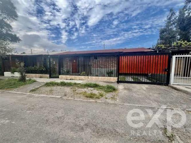 CASA PASO DEL NARANJEL 725