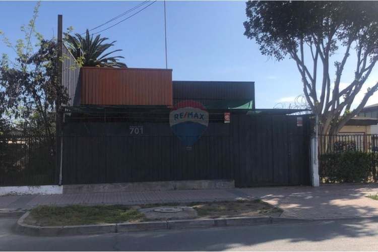 Venta de local industrial en talagante
