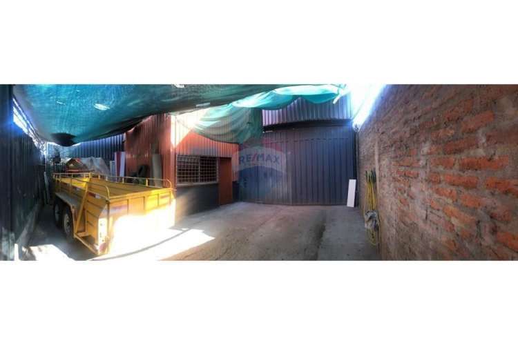 Venta de local industrial en talagante