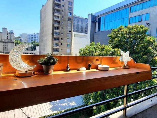 Se Arrienda departamento, Santiago, Metro Moneda