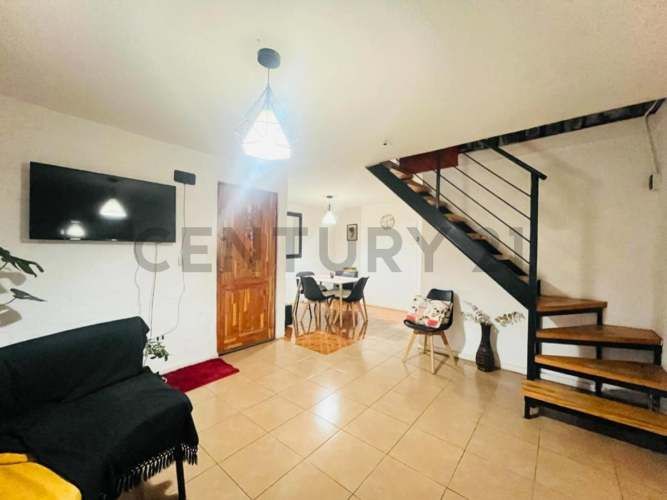 Casa en venta sector Boulevard, Valle Grande Lampa