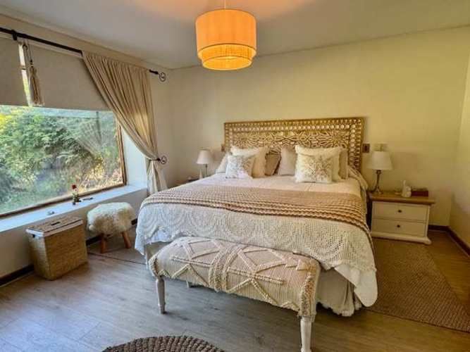 CASA CON QUINCHO Y PISCINA EN CALERA DE TANGO